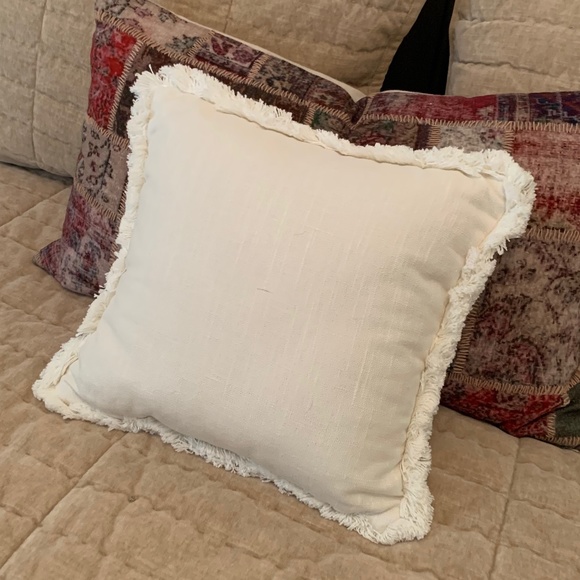 Hearth & Hand "Peace on Earth" Pillow - Picture 3 of 4